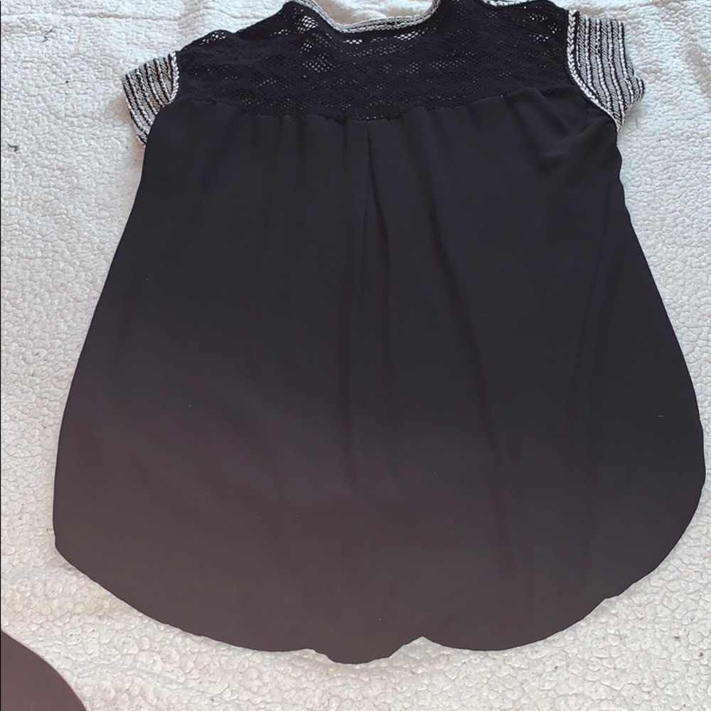 Tunic - Picture 5 of 8